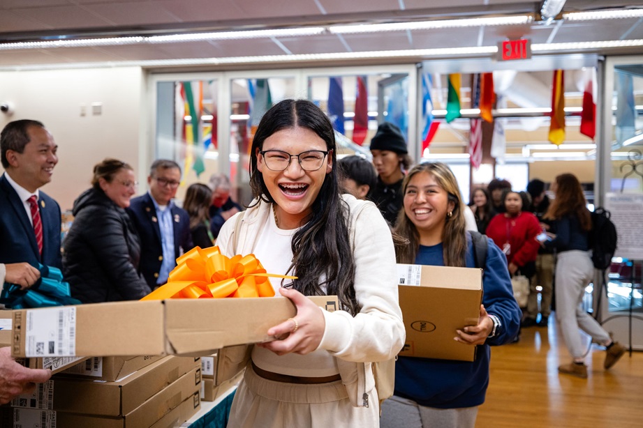 smiling students--Project LEARN