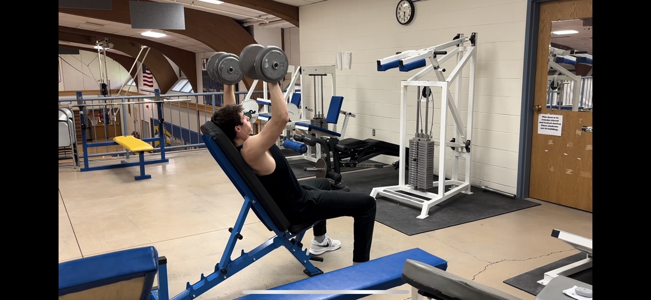 Gardiner student Using NYEF-funded Adjustable Bench